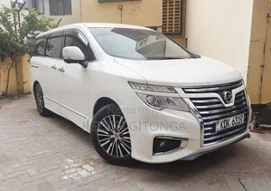 Nissan Elgrand 2015 White