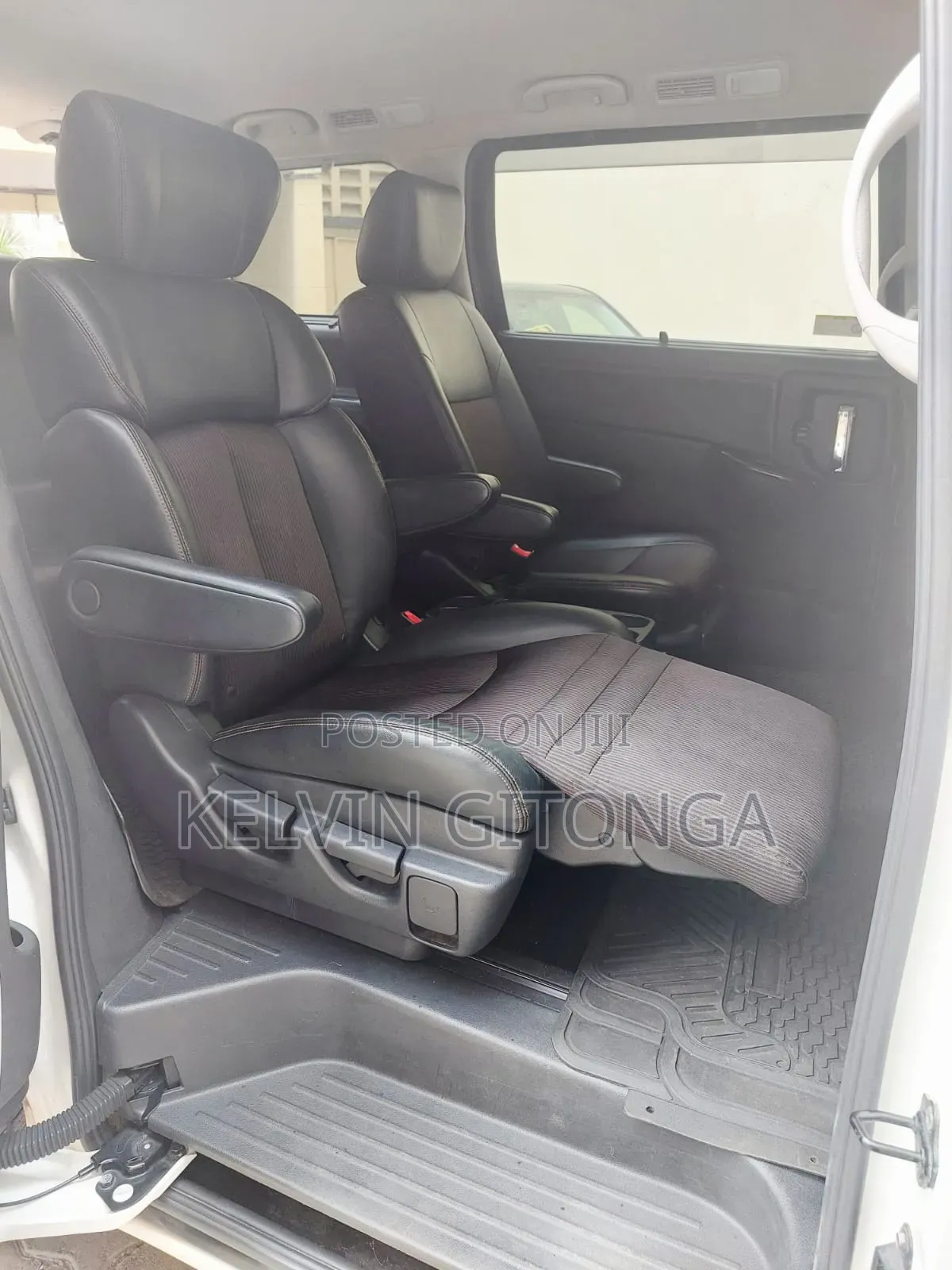 Nissan Elgrand 2015 White