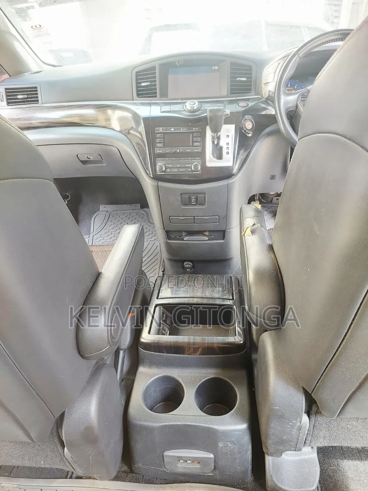 Nissan Elgrand 2015 White