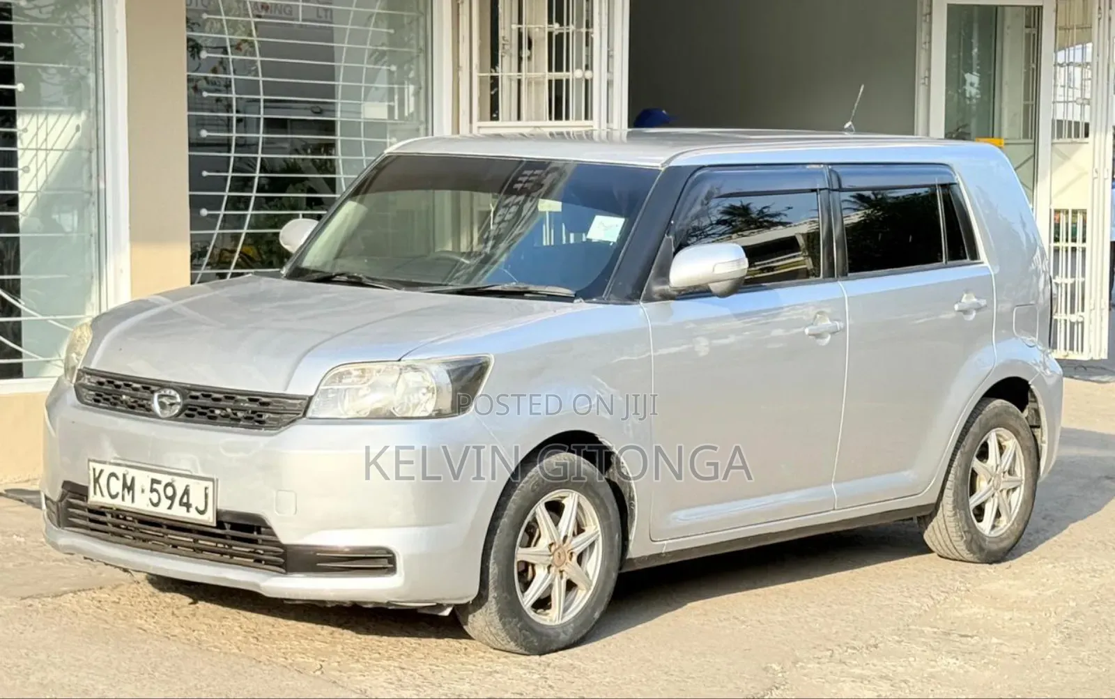Toyota Corolla Rumion 2012 Silver