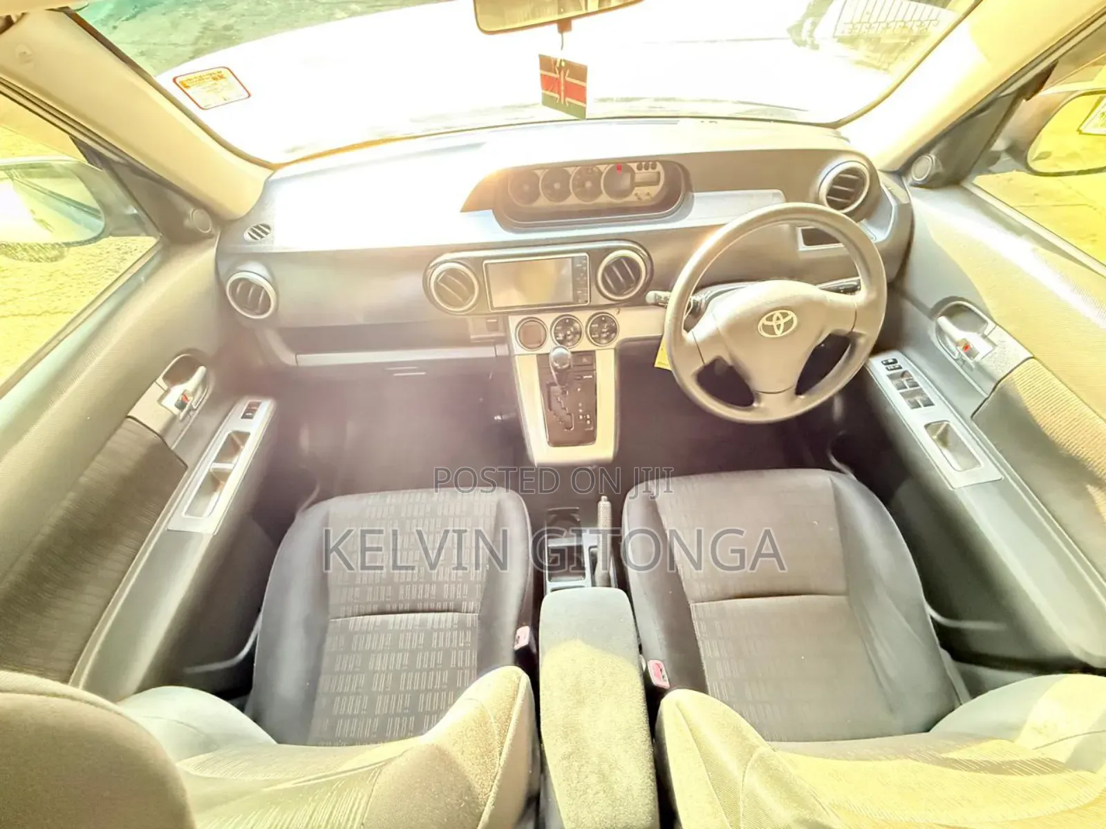 Toyota Corolla Rumion 2012 Silver