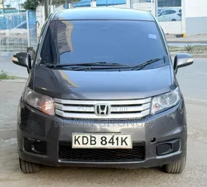Honda Freed 2014 Gray