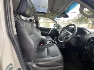 Toyota Land Cruiser Prado 2019 White
