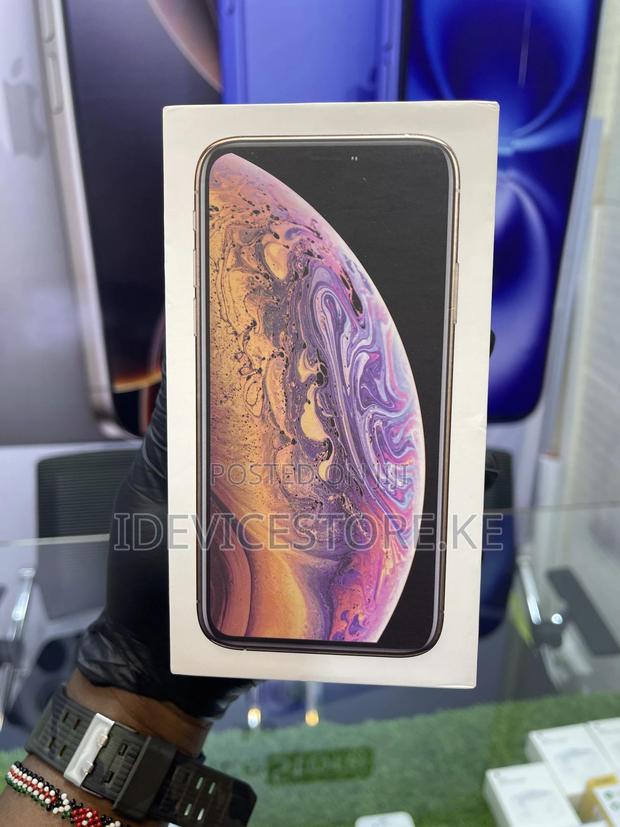 New Apple iPhone XS Max 256 GB Gold