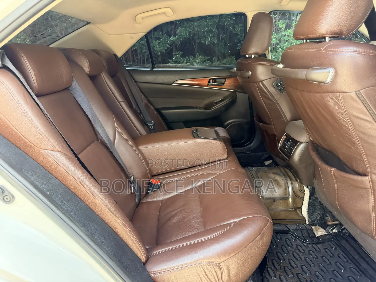 Toyota Crown 2013 White
