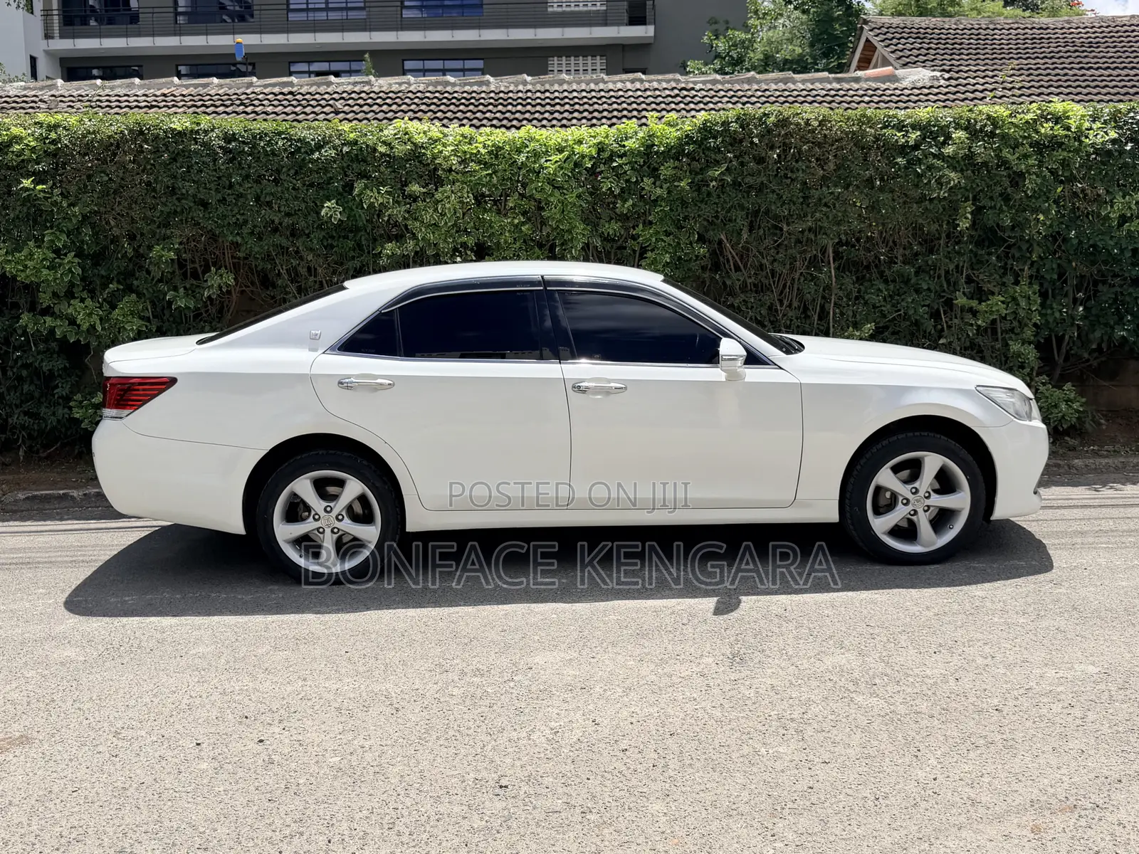 Toyota Crown 2013 White