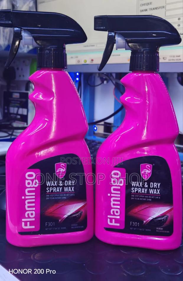 Flamingo Wax and Dry Spray Wax - main view