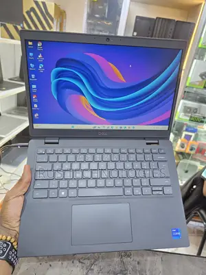 Laptop Dell Latitude 3410 16GB Intel Core i7 SSD 2T