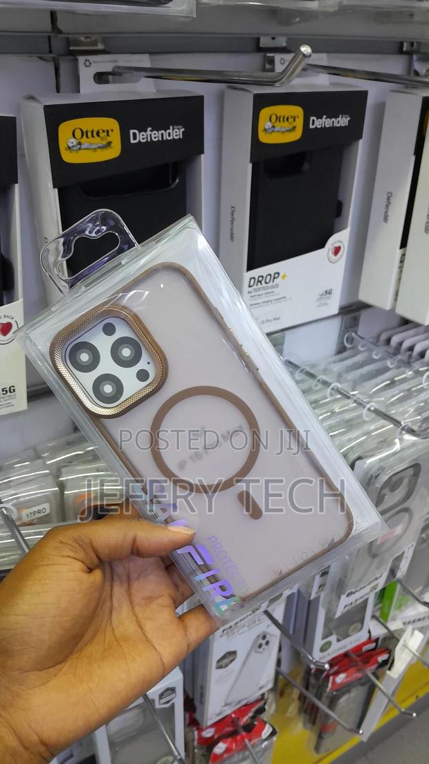 Tocol iPhone 16 Pro Max Magsafe Transluscent Matte Case -Brown - thumbnail 2