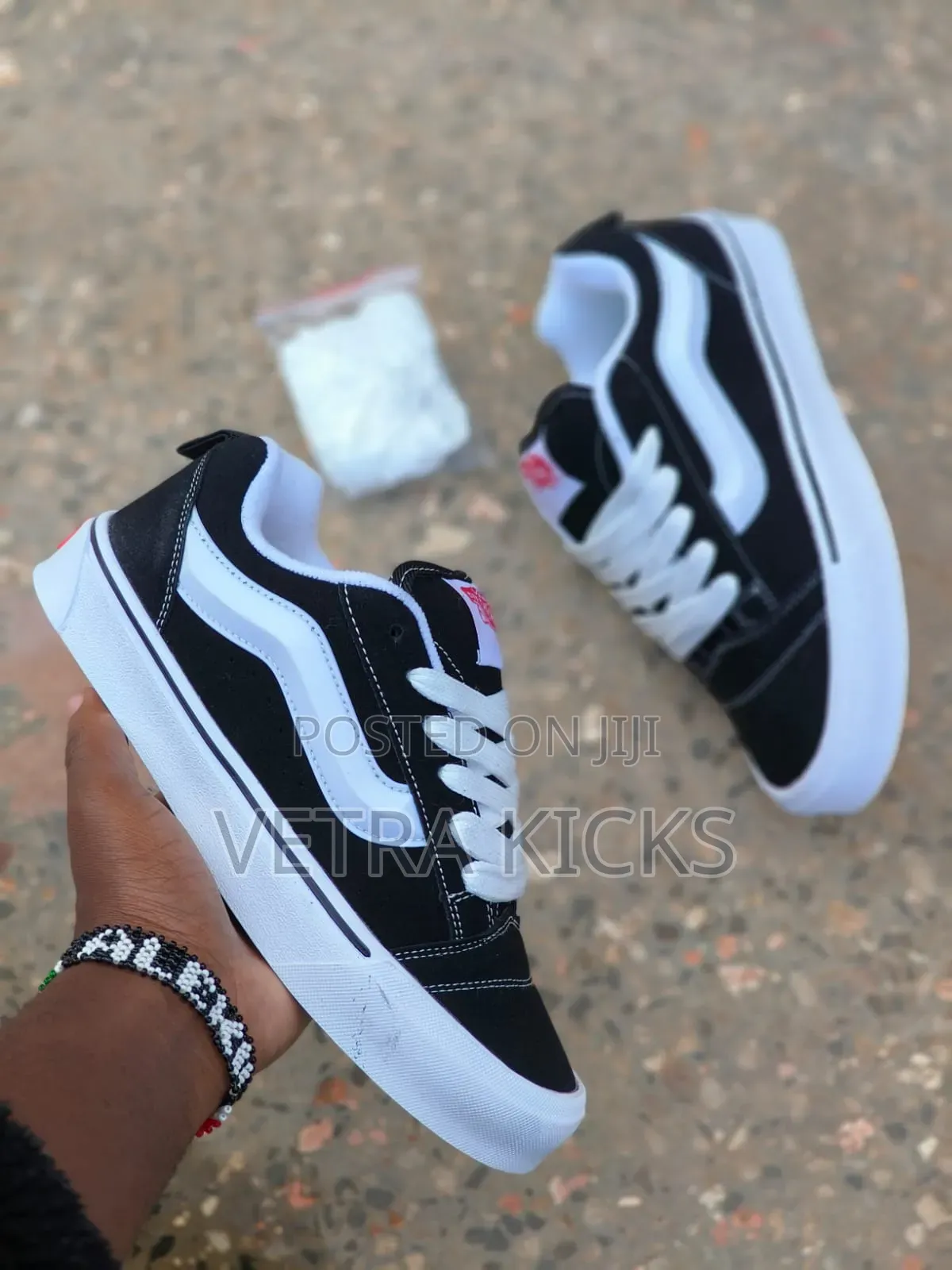 Knu Vans Sneakers
