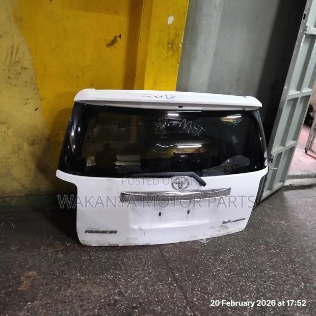 Toyota Rumion Model 2008/2013 Tailgate/Boot, Clean Ex Japan Parts