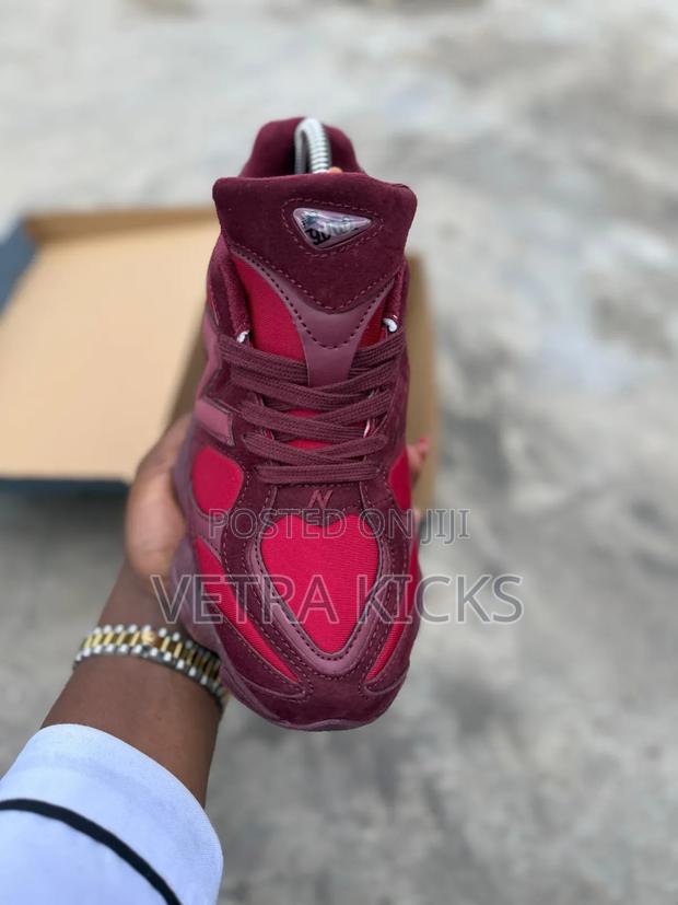 Brand New Balance 9060 - thumbnail 2