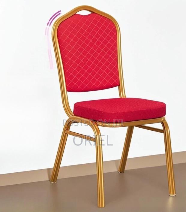 Conference Chair: Comfort Hub Stackable Banquet Chair - thumbnail 3