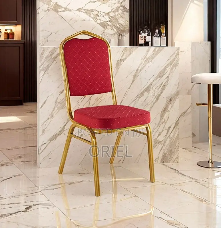 Conference Chair: Comfort Hub Stackable Banquet Chair