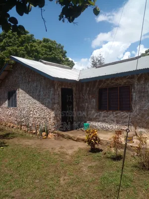 4bdrm House in Ratinga Zone, Ukunda for sale
