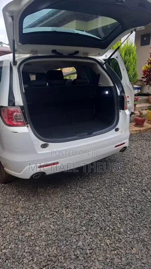 Mazda MPV 2014 White