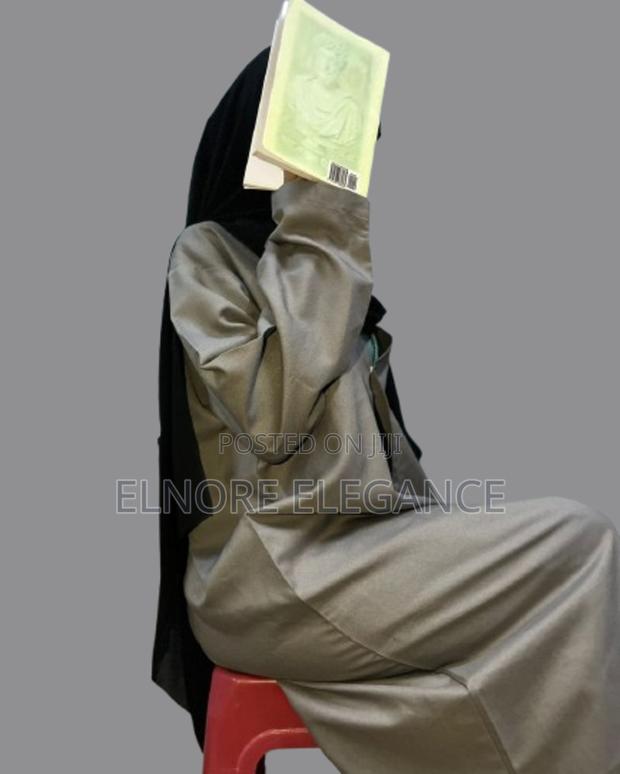 Elegant Grey Plain Abaya - thumbnail 2