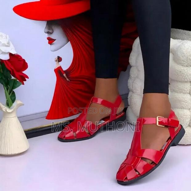 High Quality Closed Toe Sandals Size 37-42 - thumbnail 5