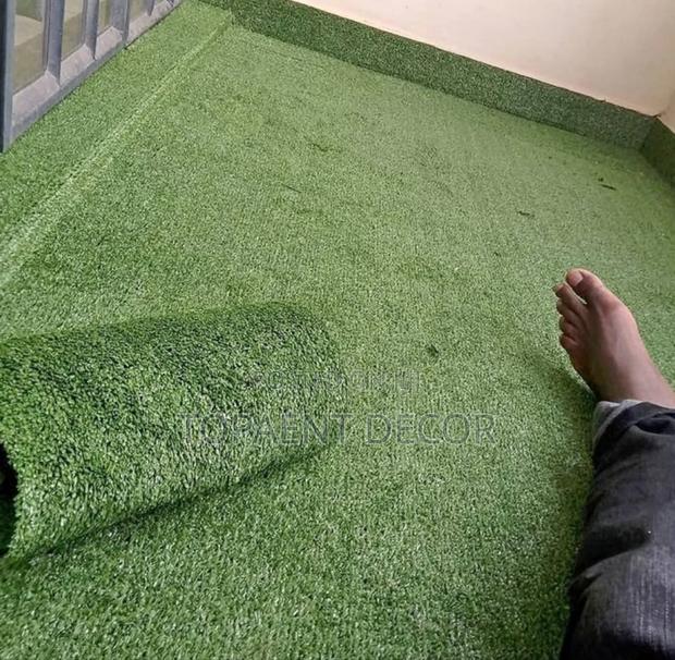 Enjoying Greenery Without Maintenance 10mm Artificial Grass Carpet