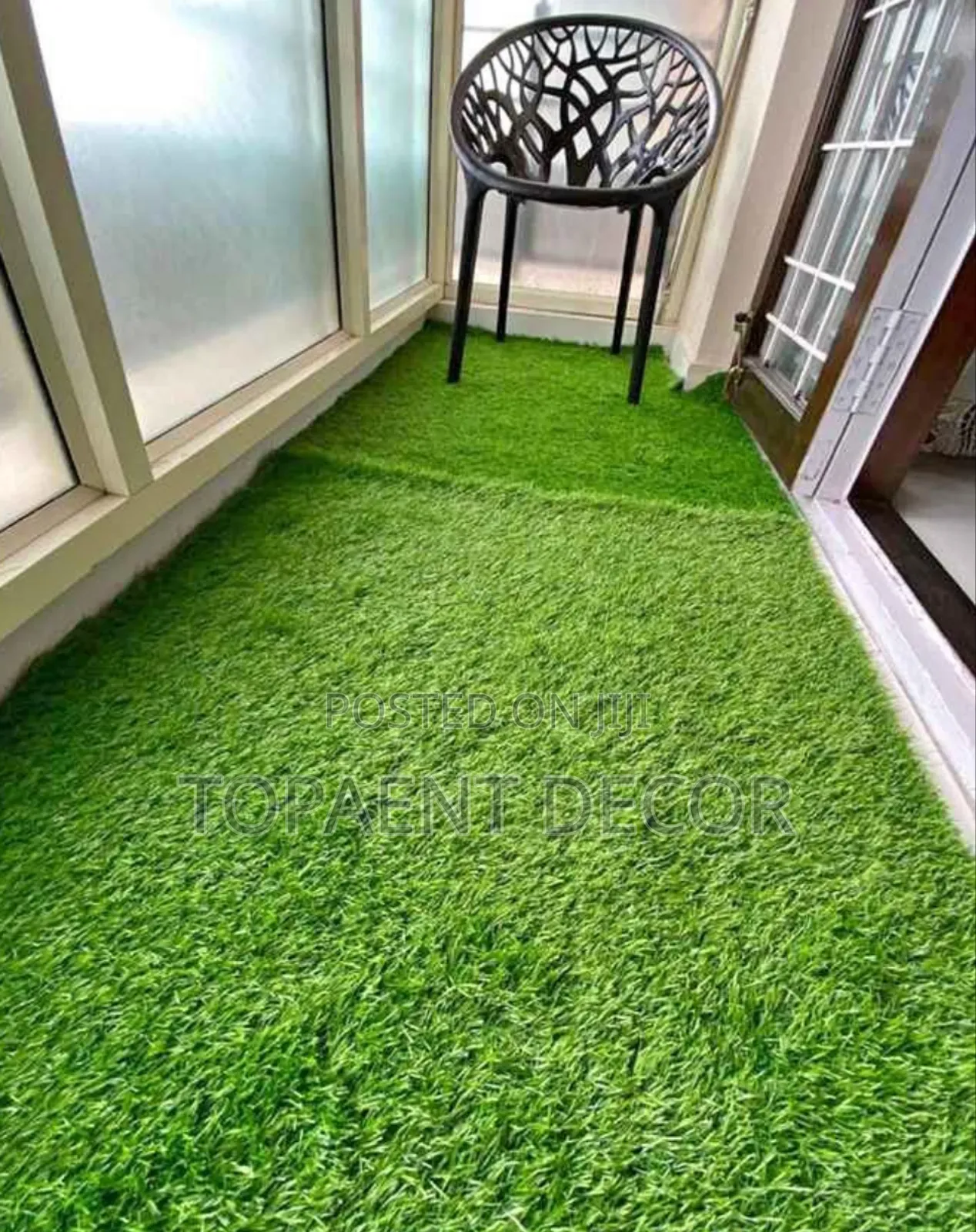 25mm No Maintenance , No Mowing, Balcony Artificial Grass Carpet