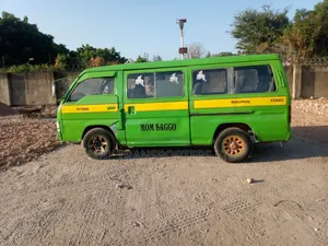 Nissan Civilian 2000 Green