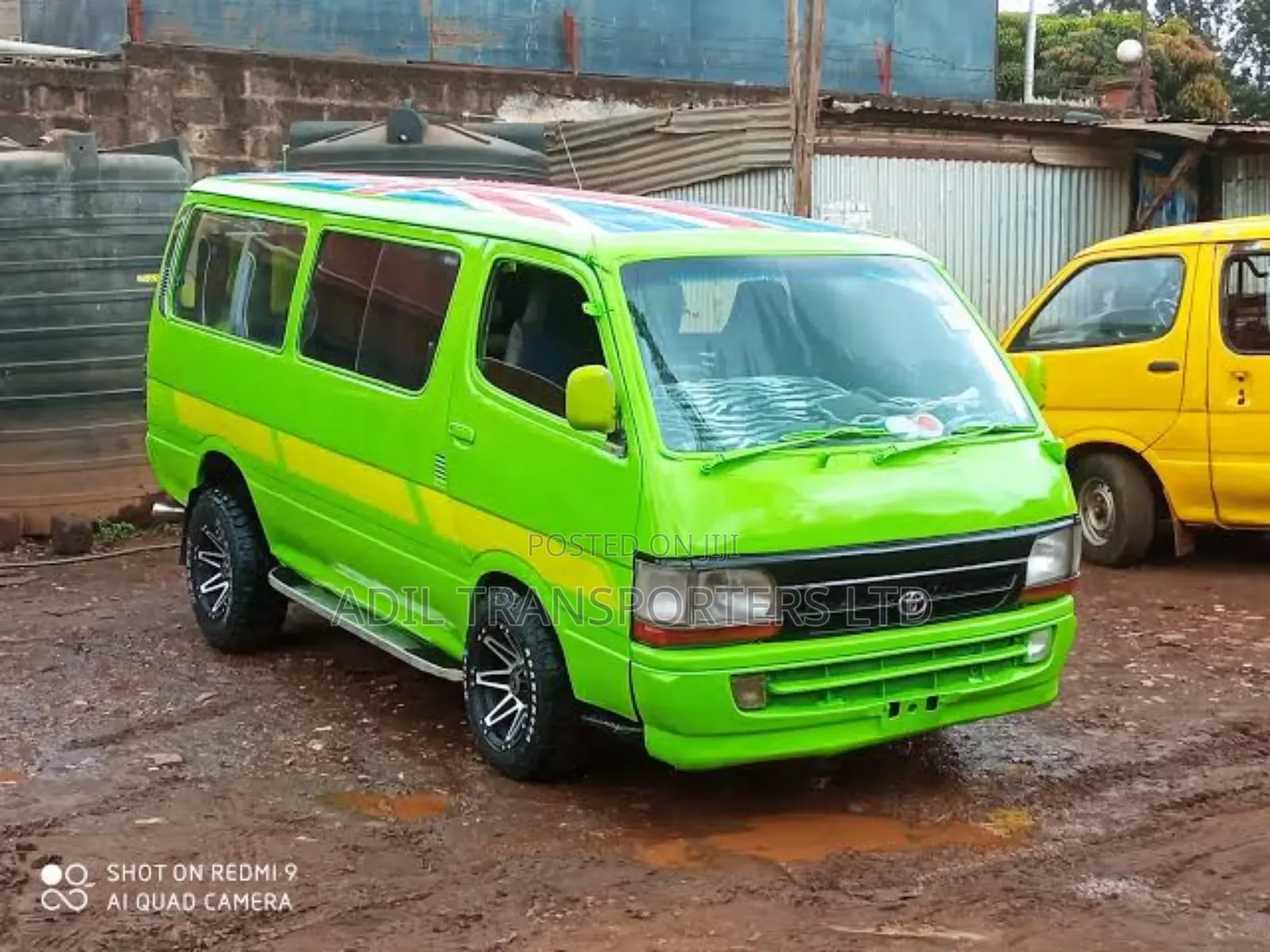 Nissan Civilian 2000 Green
