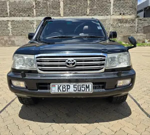 Toyota Land Cruiser 100 4.2 2006 Black