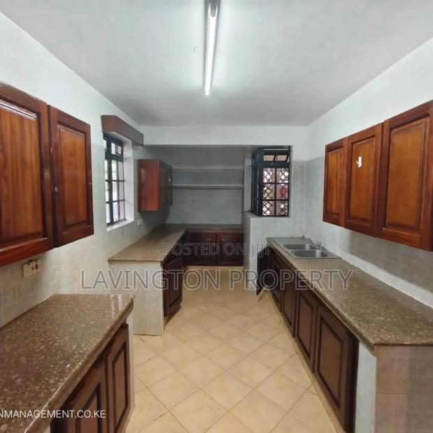 4bdrm Duplex in Maziwa for rent - thumbnail 10