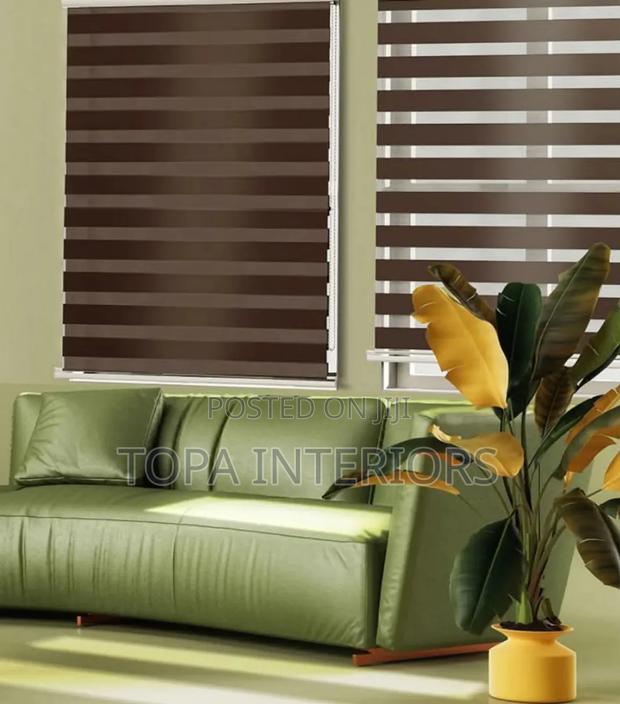 Roll Up and Down Zebra Horizontal Office Roller Window Blinds