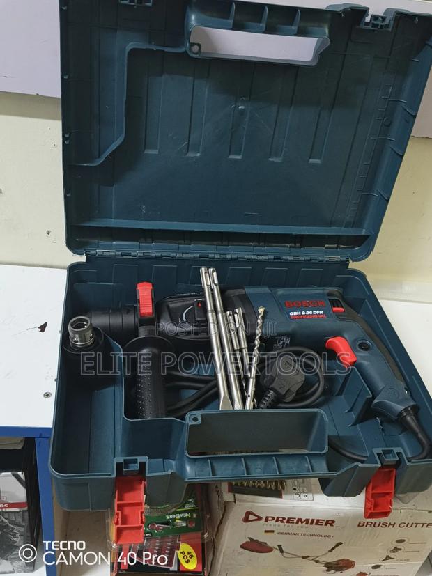 Bosch Rotary Hammer 800w - main view