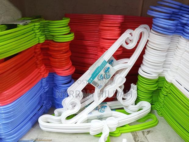 Kids Hangers - main view