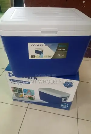 Portable Cooler Boxes 32 Litres