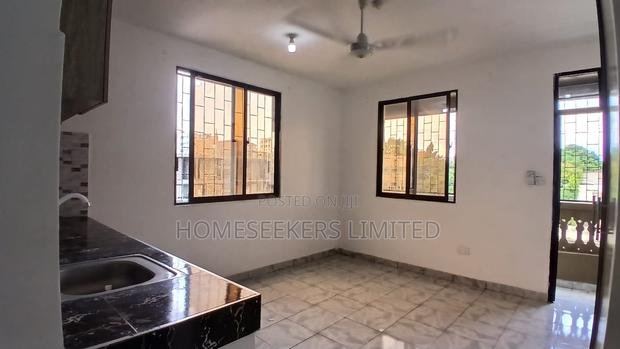 1bdrm Bedsitter in Mtambo for rent - thumbnail 2
