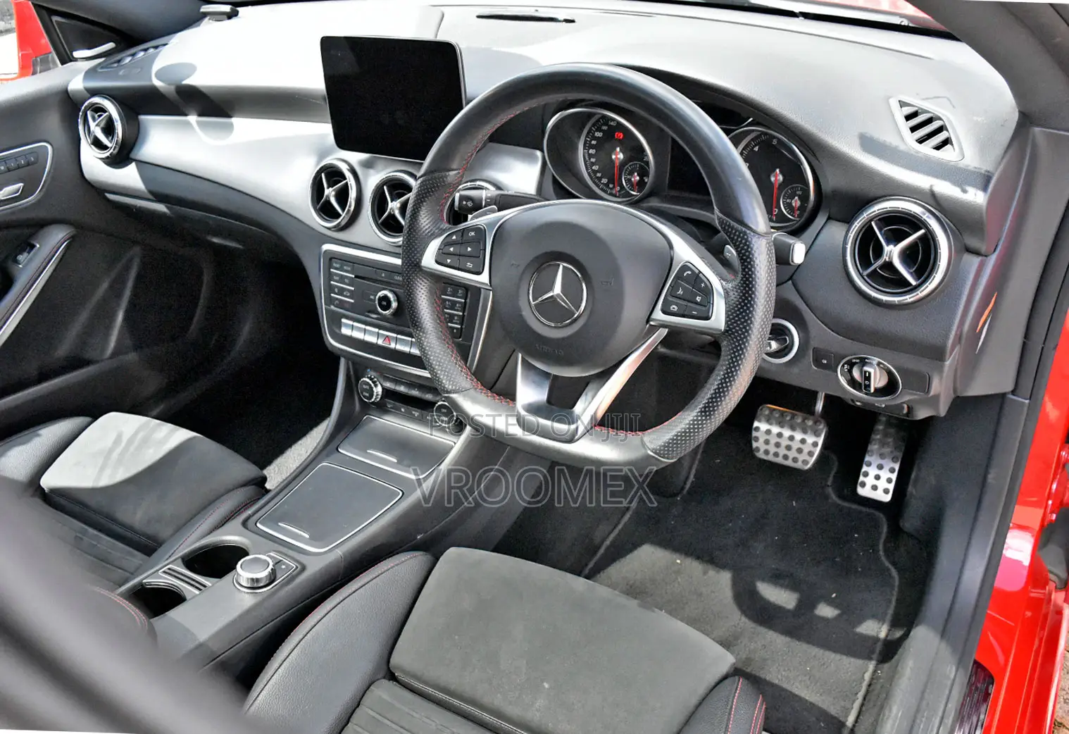 Mercedes-Benz C-Class 2018 Red