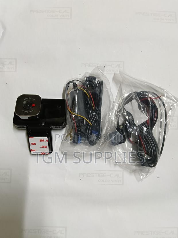 Universal Dash Cam - main view