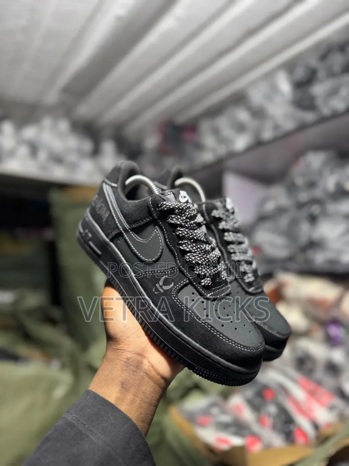 Airforce on Sneakers Venom