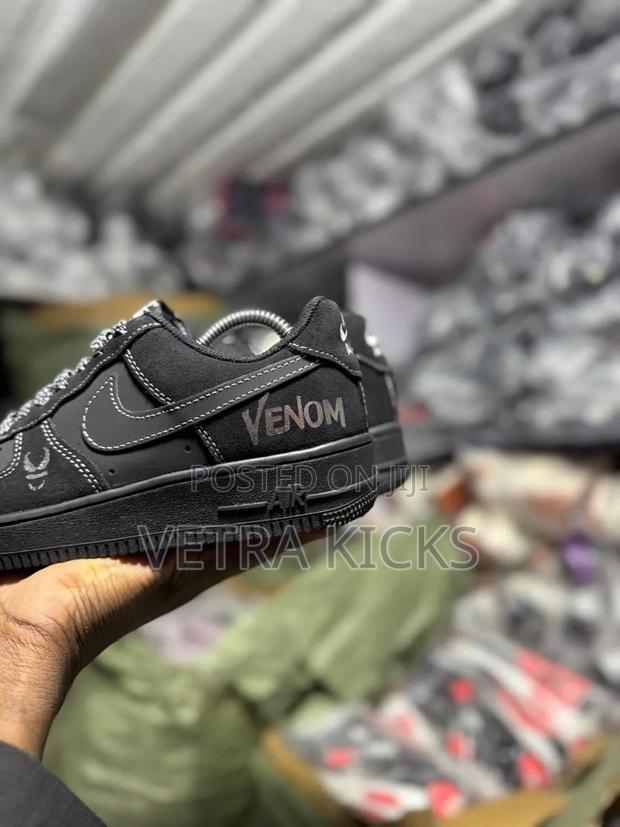 Airforce on Sneakers Venom - thumbnail 3