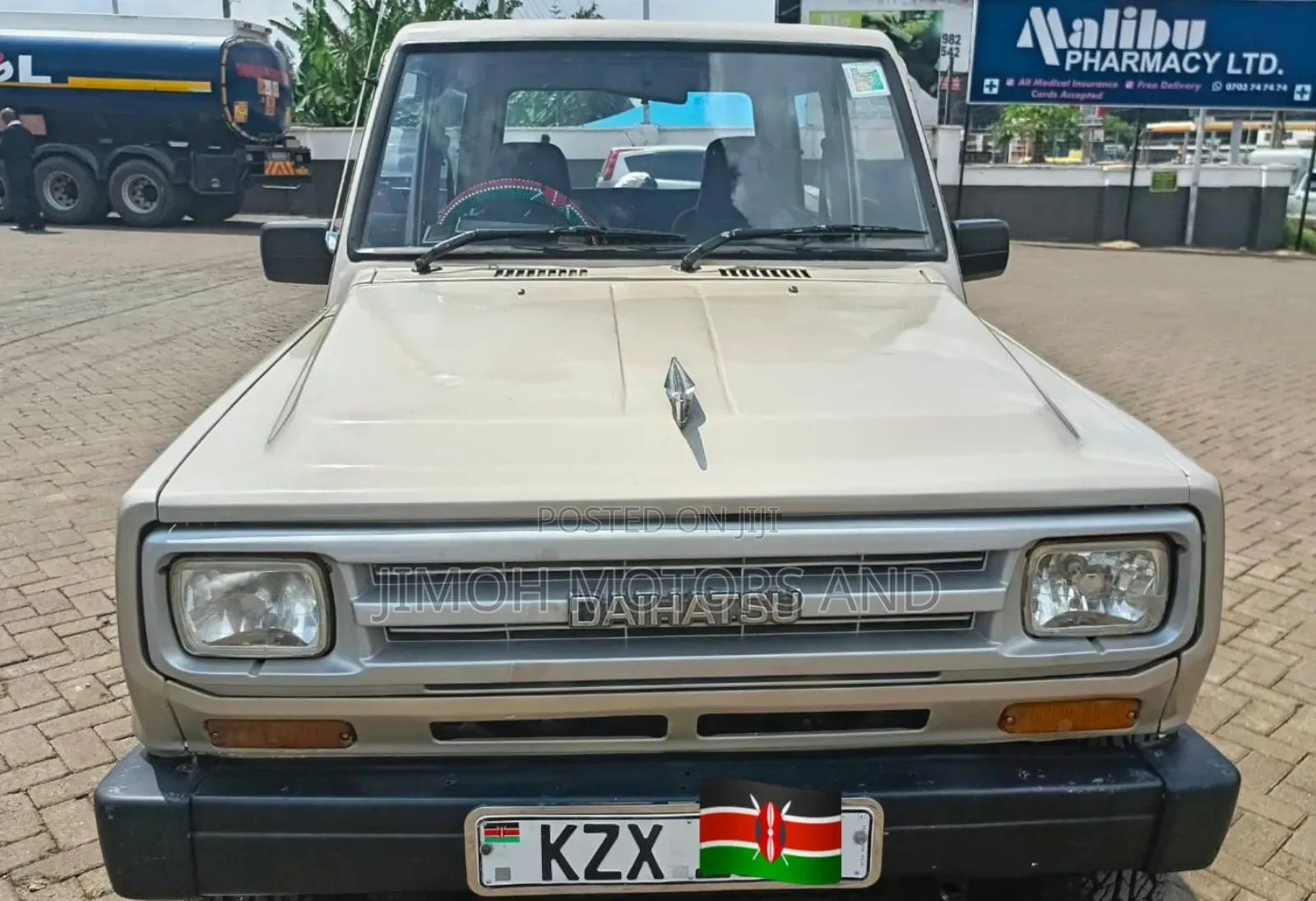 Daihatsu Rocky Wagon 1989 Beige