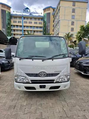 Toyota Dyna 2019 White