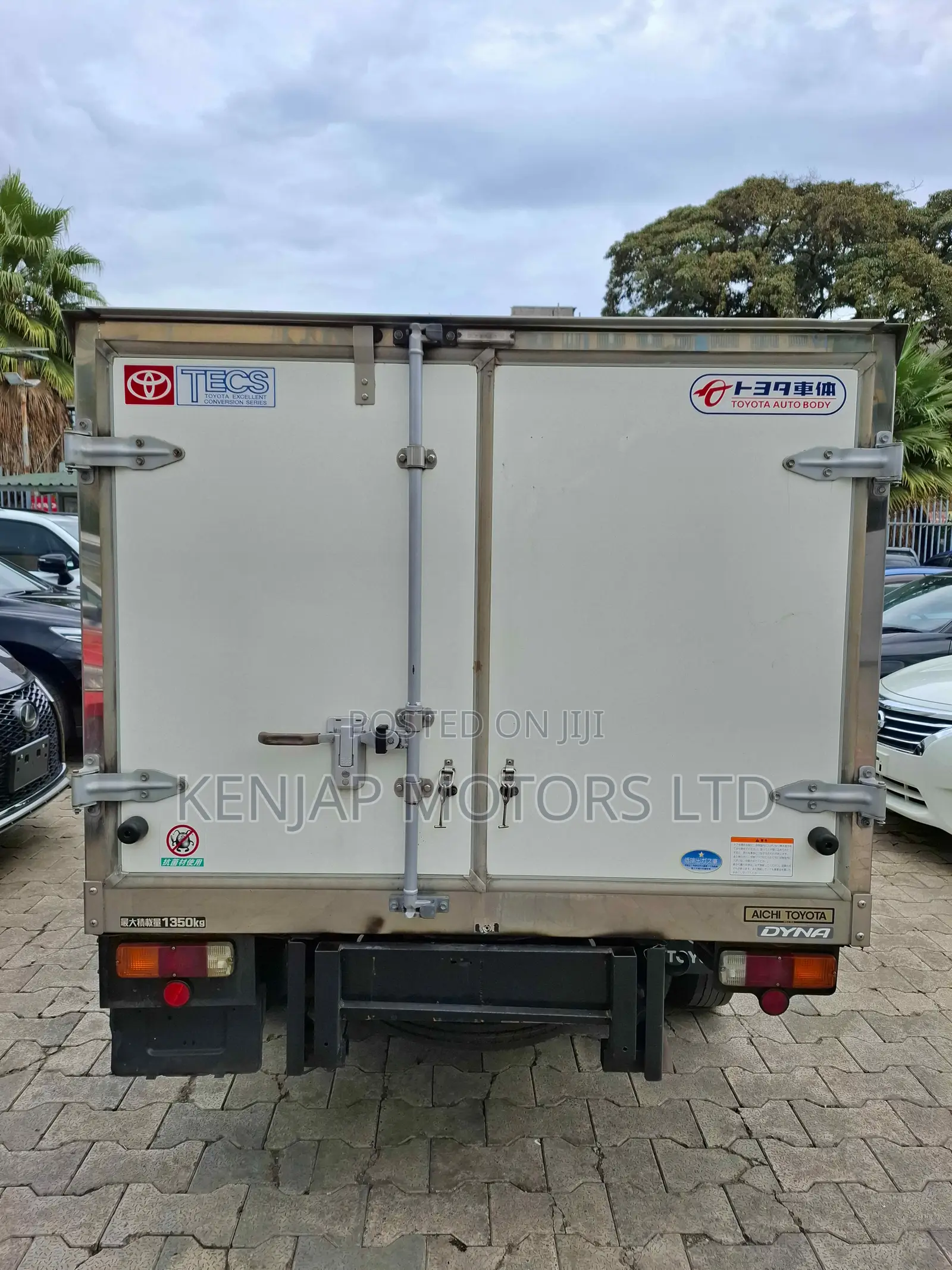 Toyota Dyna 2019 White