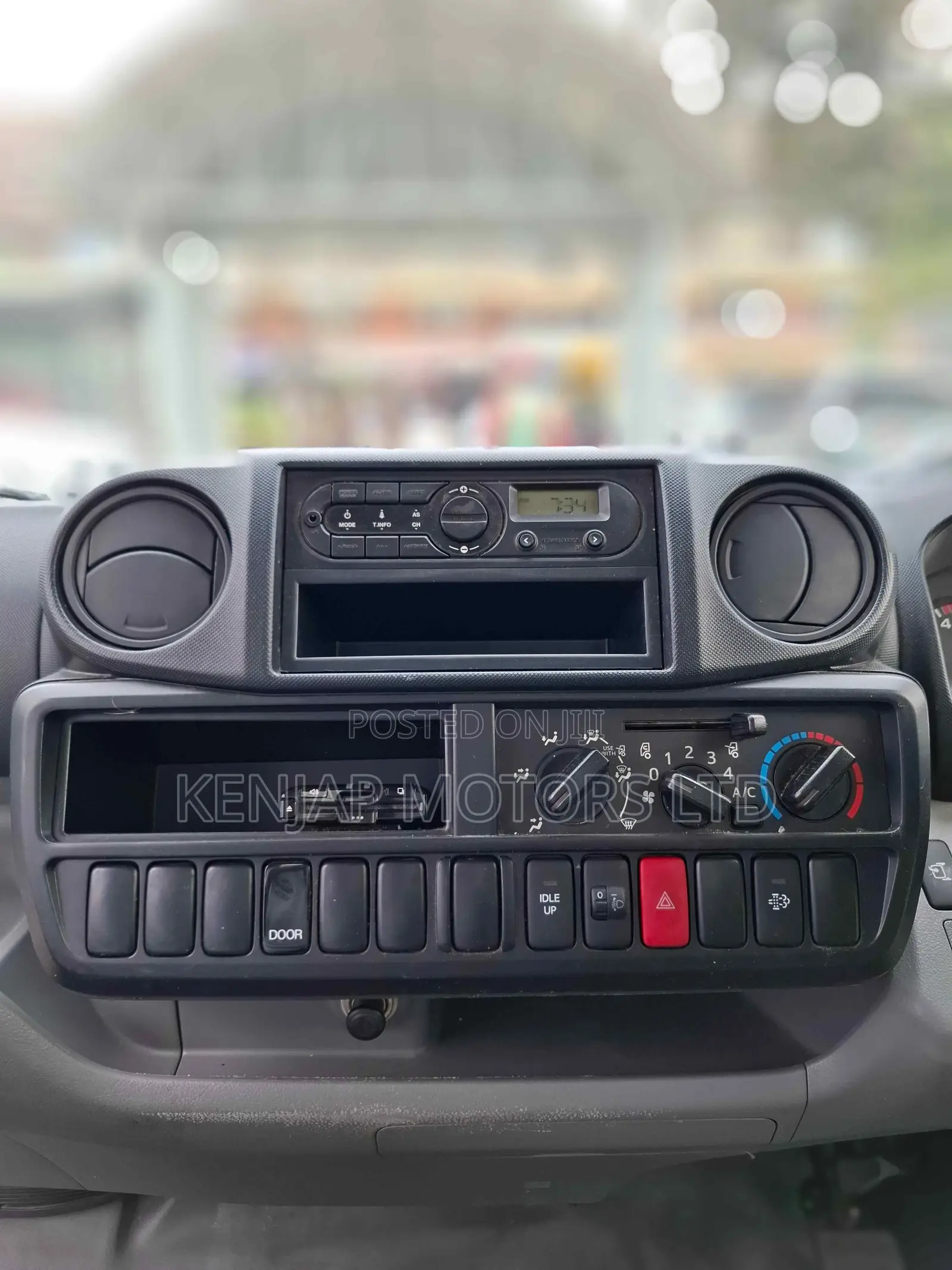 Toyota Dyna 2019 White