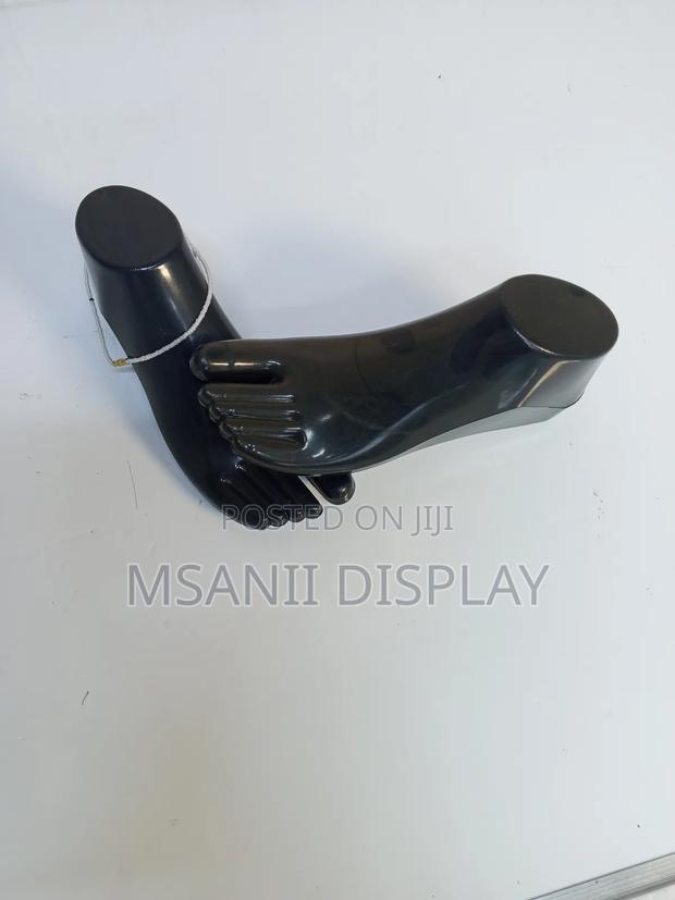 Shoe Display - thumbnail 3
