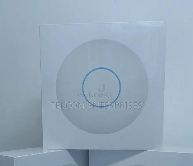 Access Point U6 Pro - Ubiquiti U6 Pro - main view