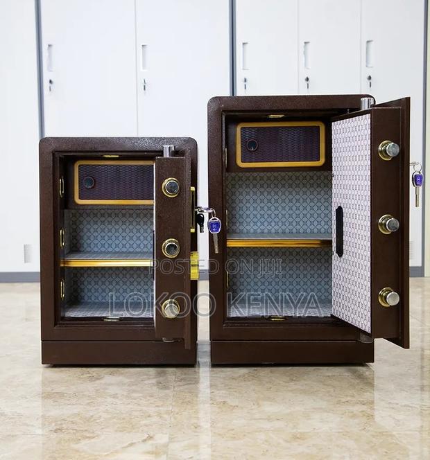 Fireproof Safe; 110 Kg's Modern Imported, Lockable Fireproof Safe - thumbnail 5