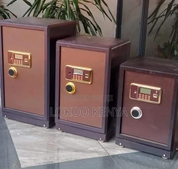 Fireproof Safe; 110 Kg's Modern Imported, Lockable Fireproof Safe - thumbnail 7