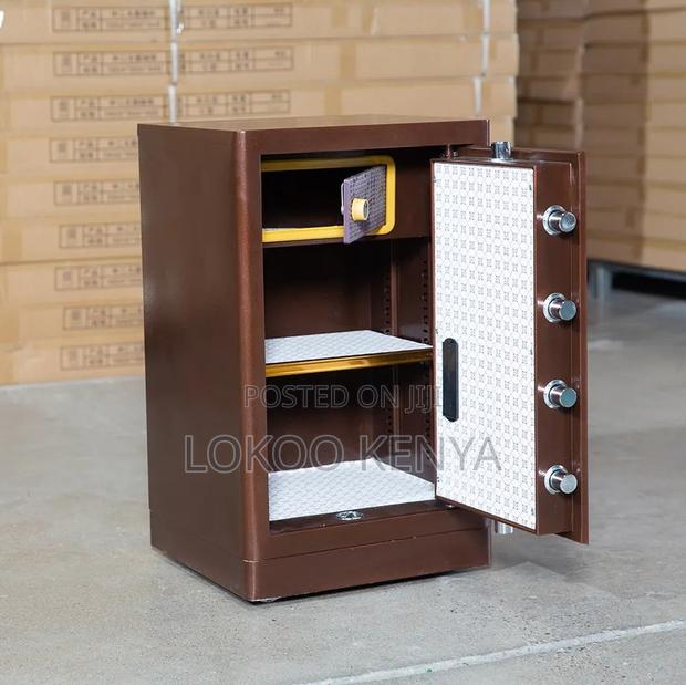 Fireproof Safe; 110 Kg's Modern Imported, Lockable Fireproof Safe - thumbnail 14
