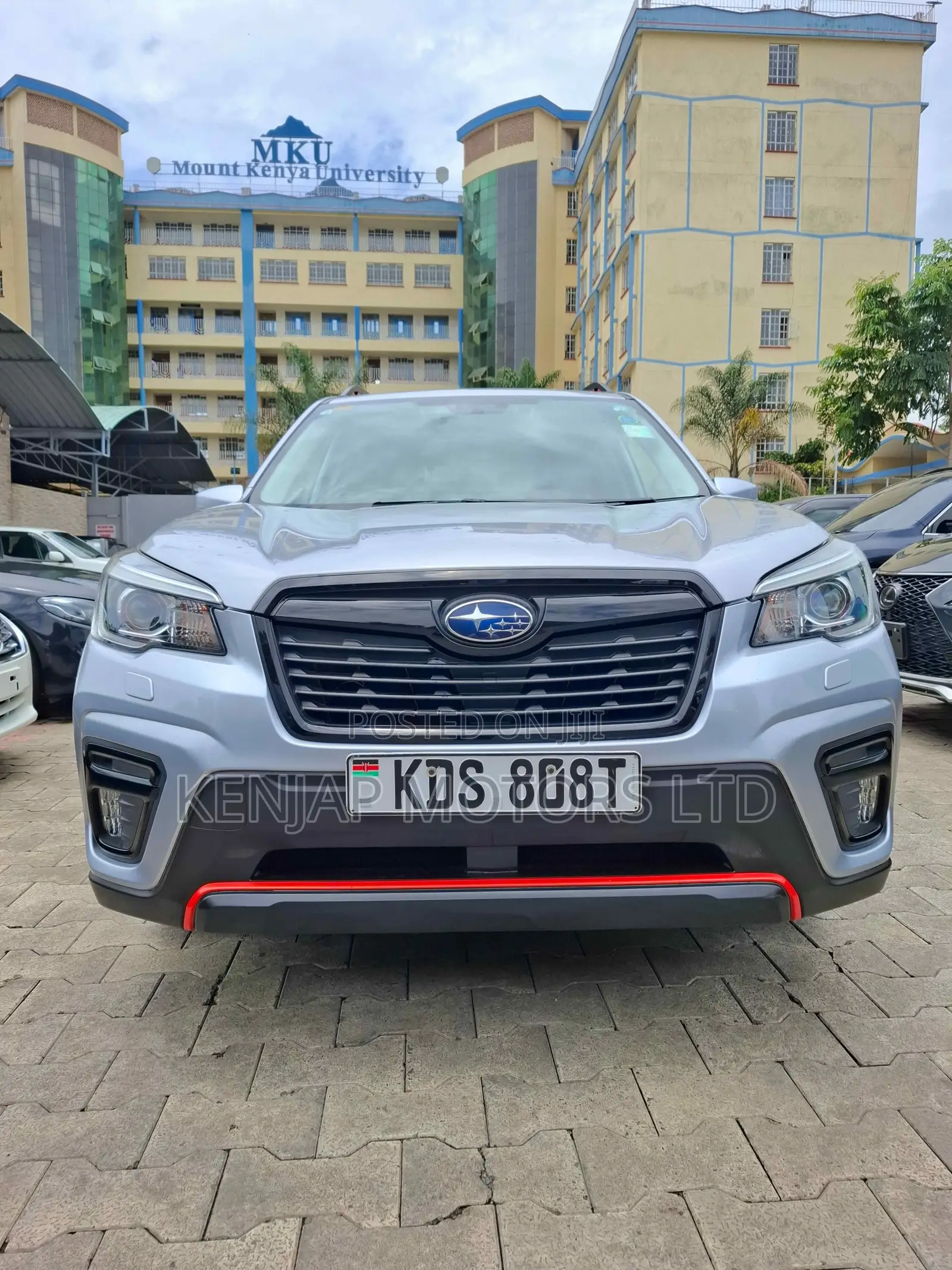 Subaru Forester 2018 Silver