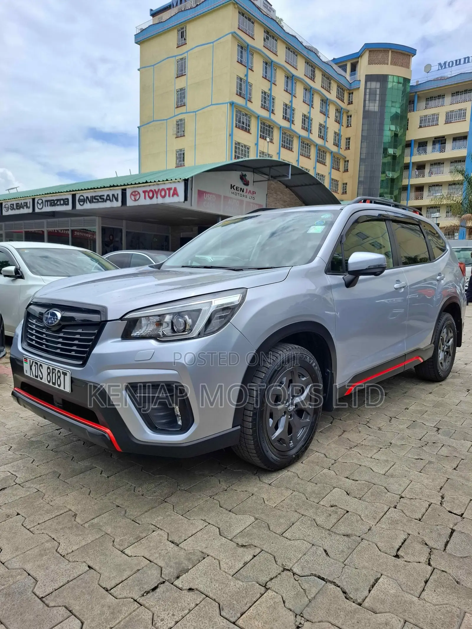 Subaru Forester 2018 Silver