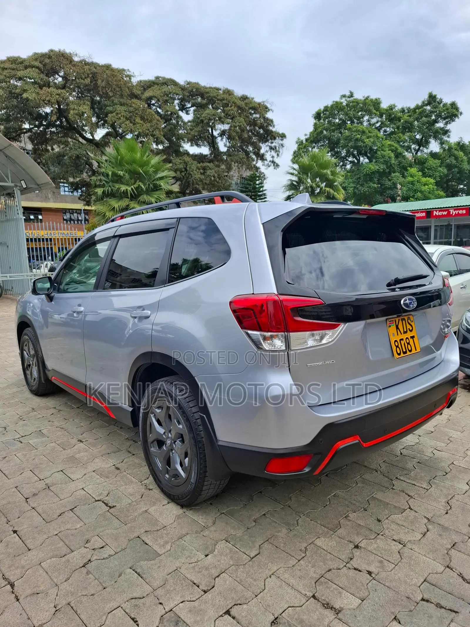 Subaru Forester 2018 Silver