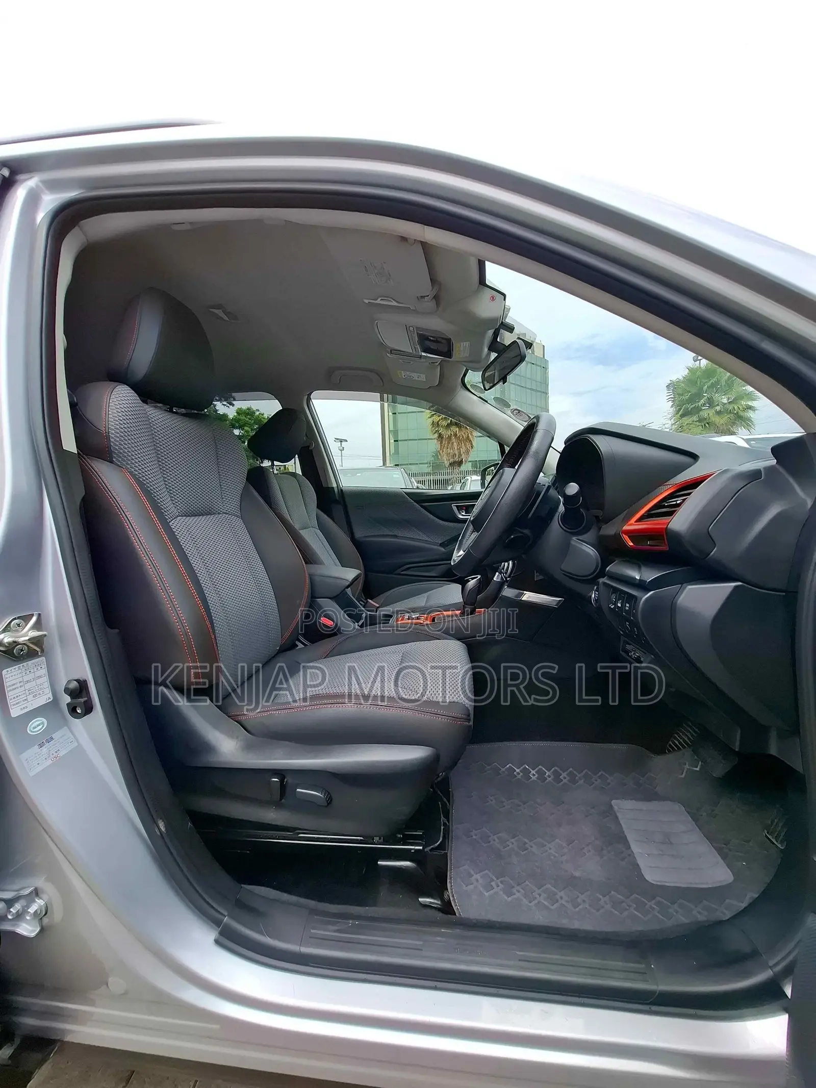 Subaru Forester 2018 Silver
